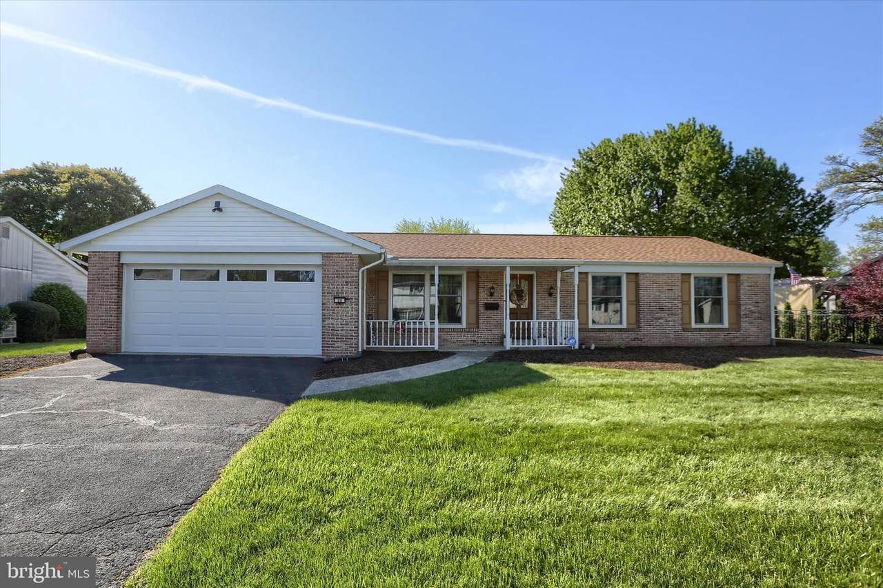 20 Sycamore Lane - Photo 1