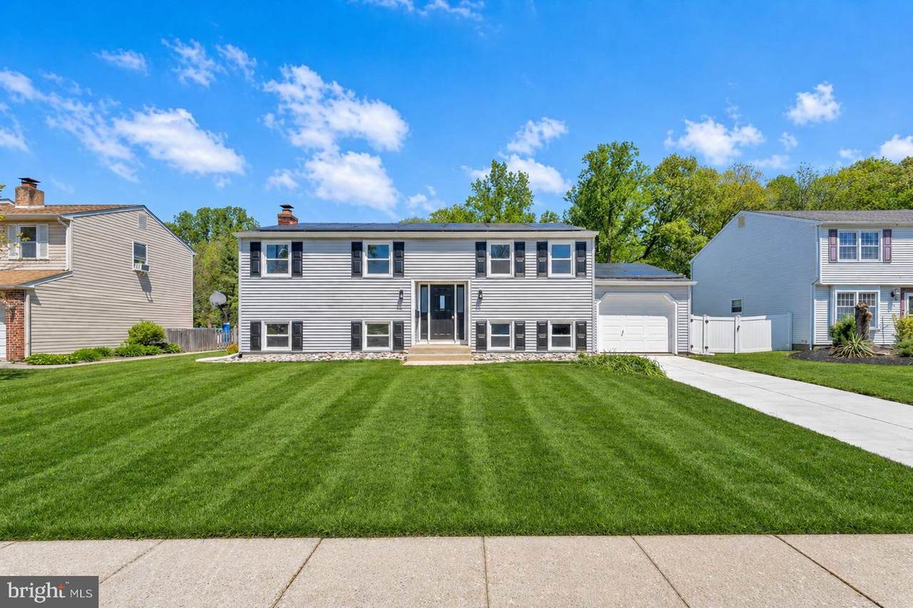 28 Spring Hill Drive - Photo 1