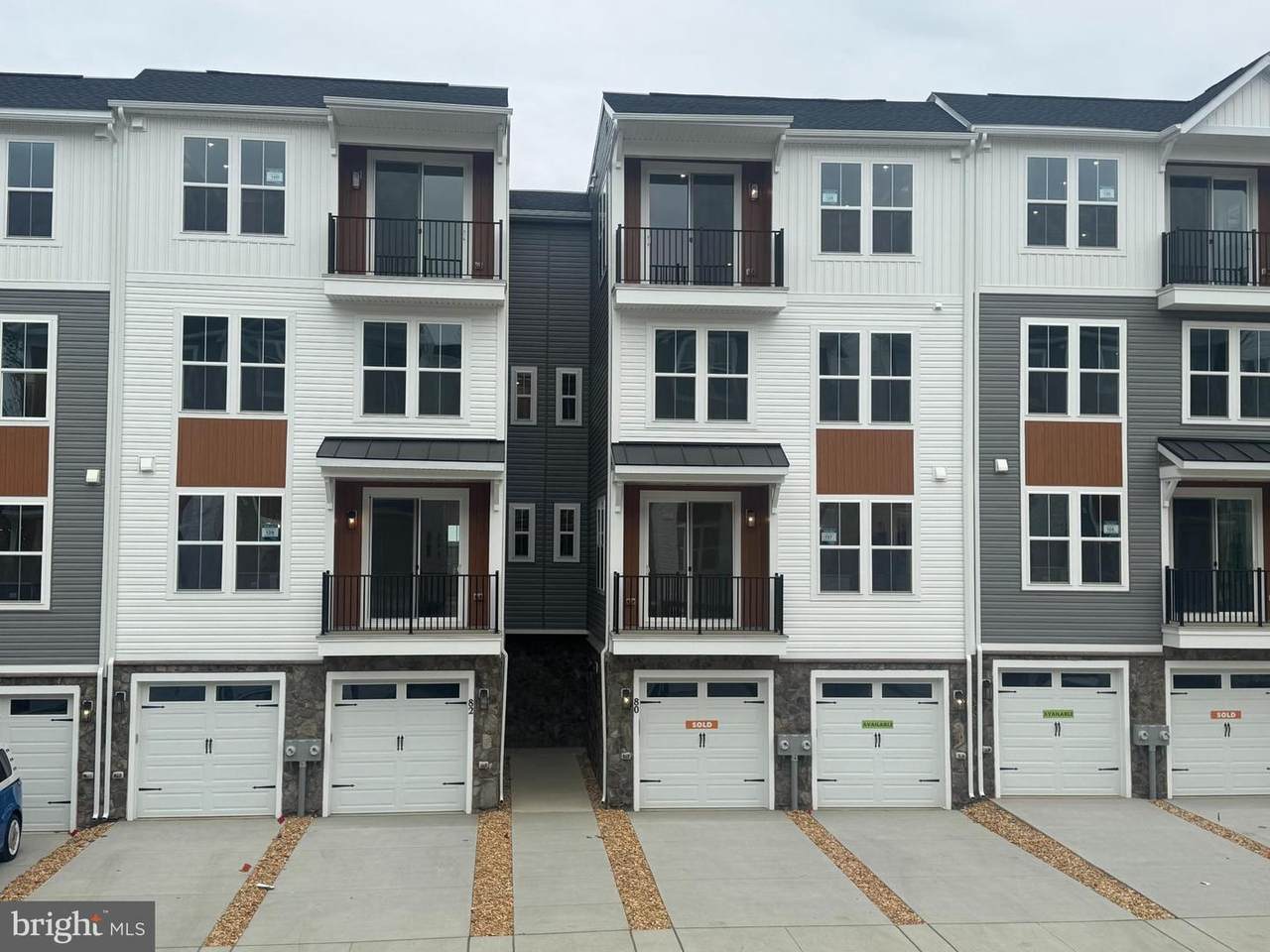 82 Valerian Loop - Photo 1