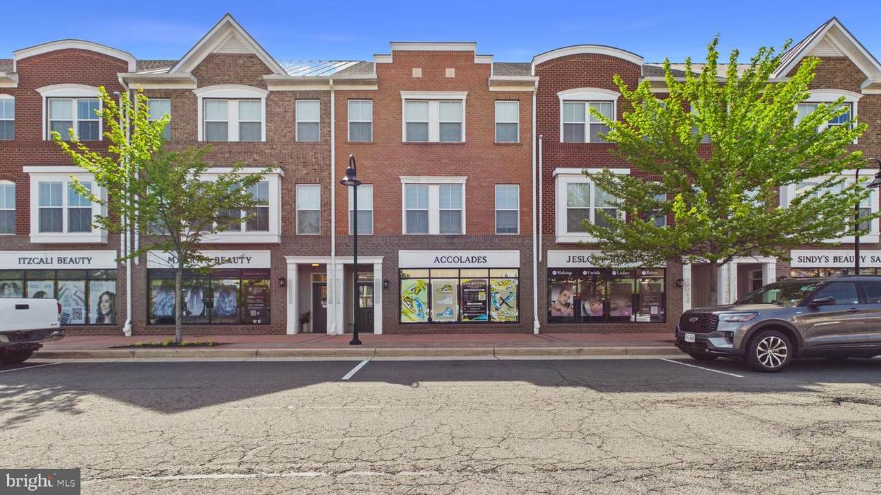 10082 Market Street - Photo 1