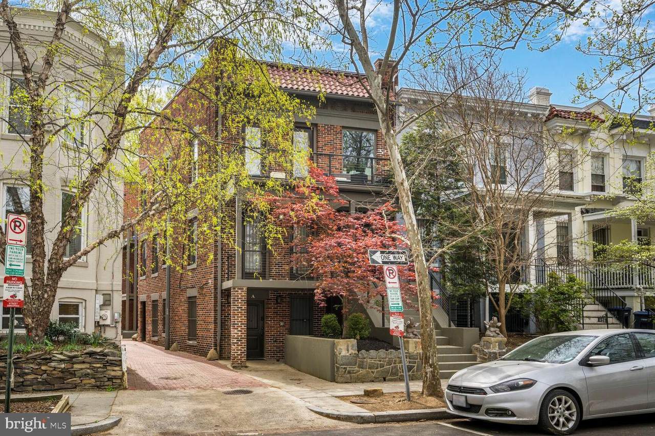 424 Q Street - Photo 1
