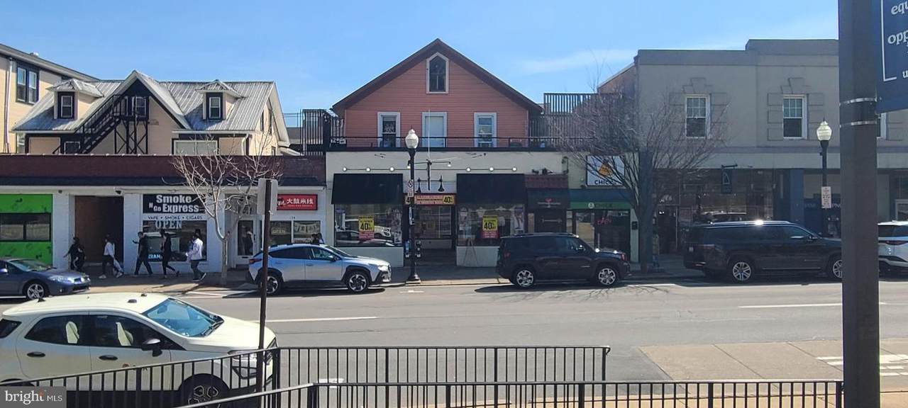 130 College Avenue - Photo 1