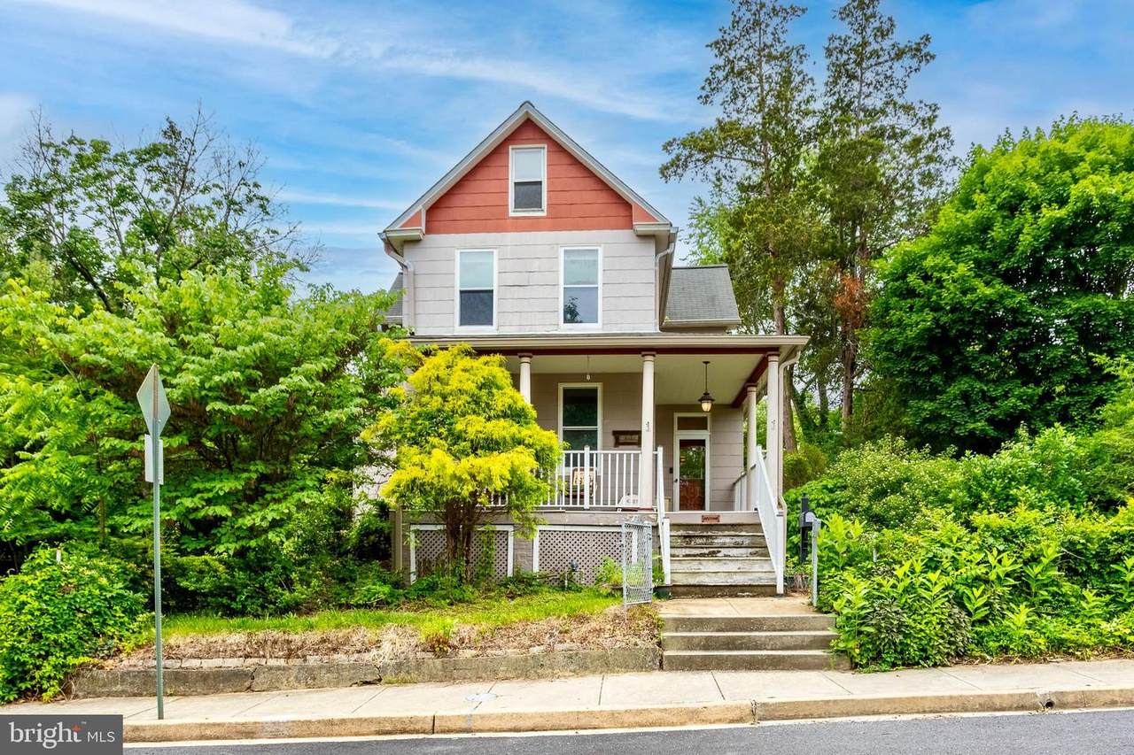 4307 Parkwood Avenue - Photo 1