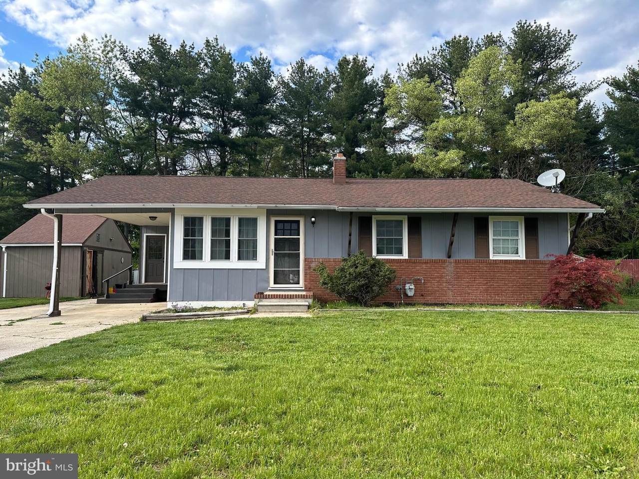 104 Park Drive - Photo 1