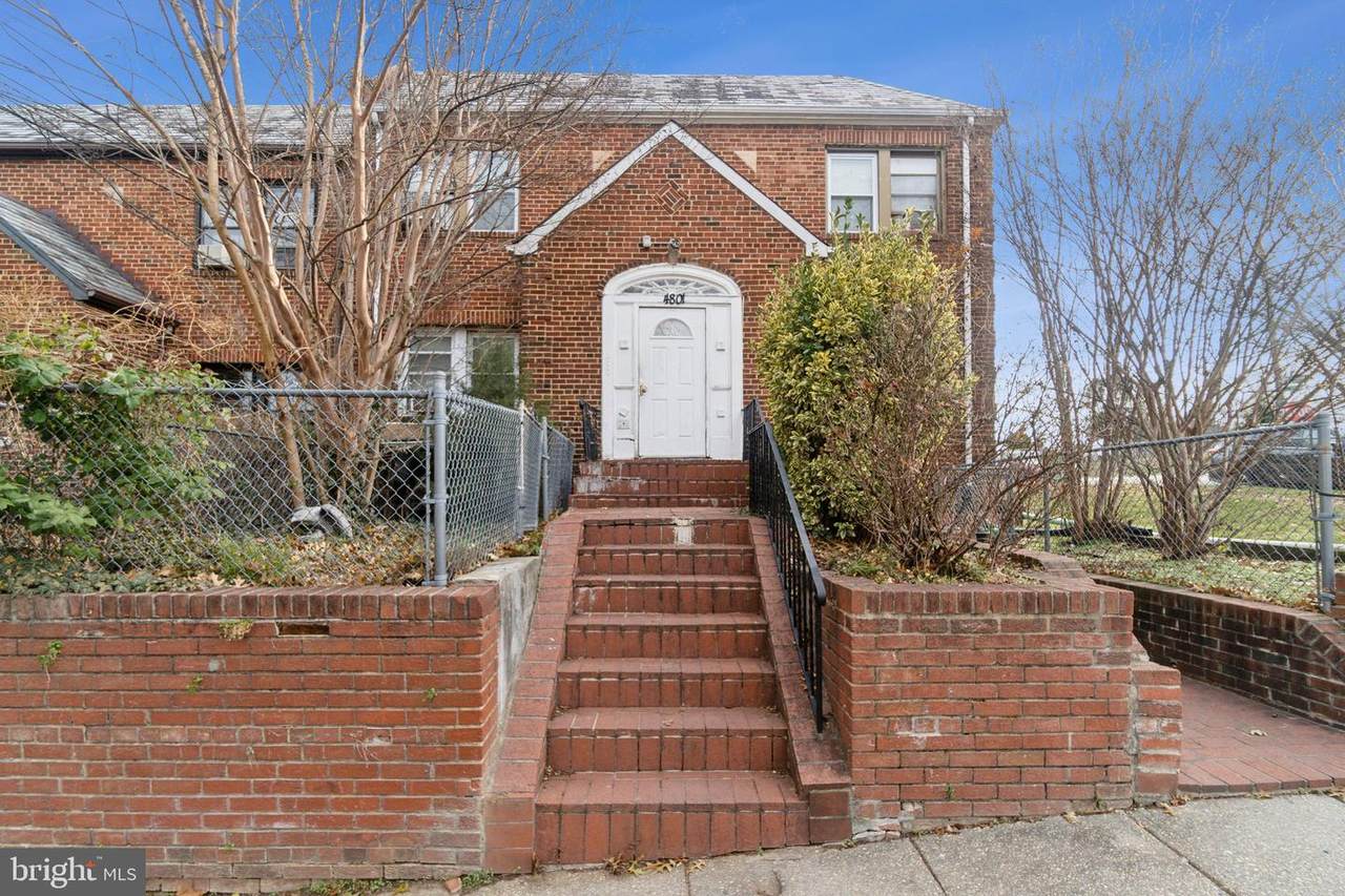 4801 3RD Street - Photo 1