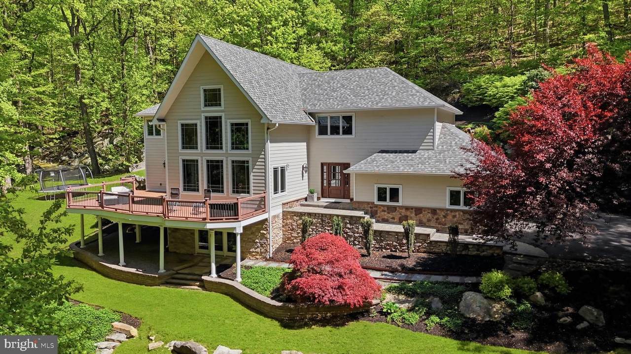 4757 Upper Mountain Road - Photo 1