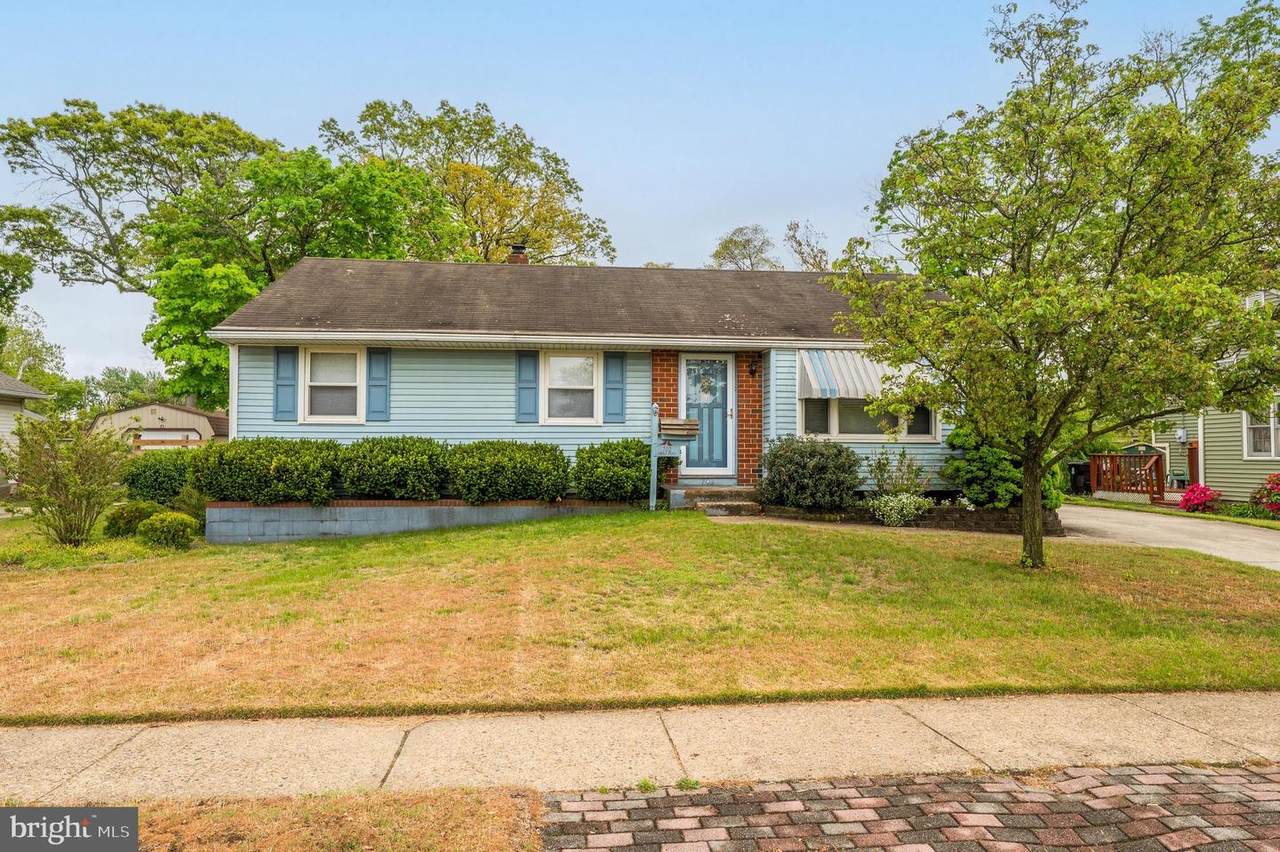 702 Linfield Avenue - Photo 1