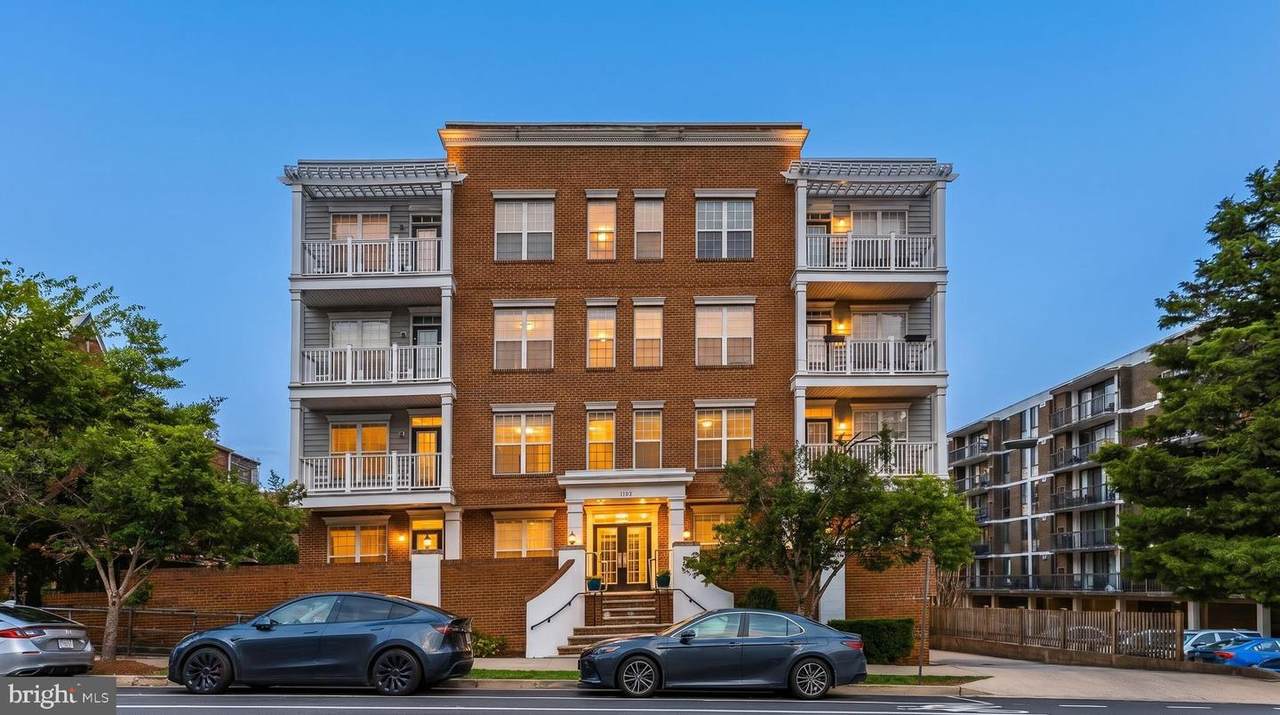 1423 Rhodes Street - Photo 1