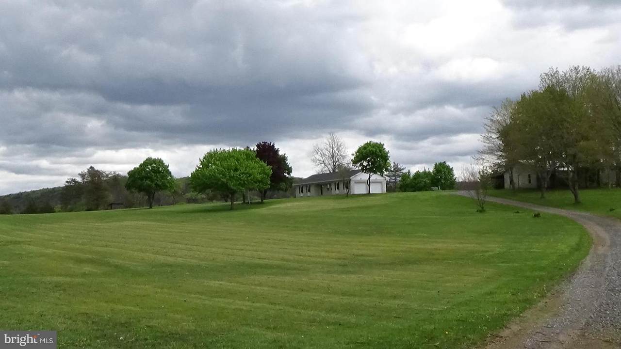 1814 Fairground Road - Photo 1