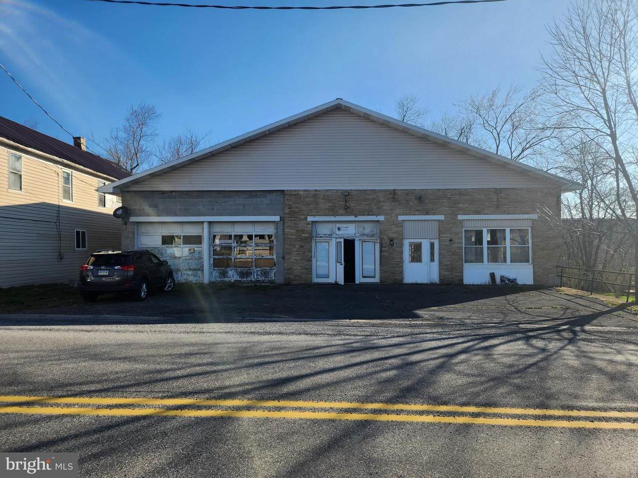 4302 Quaker Valley Road - Photo 1