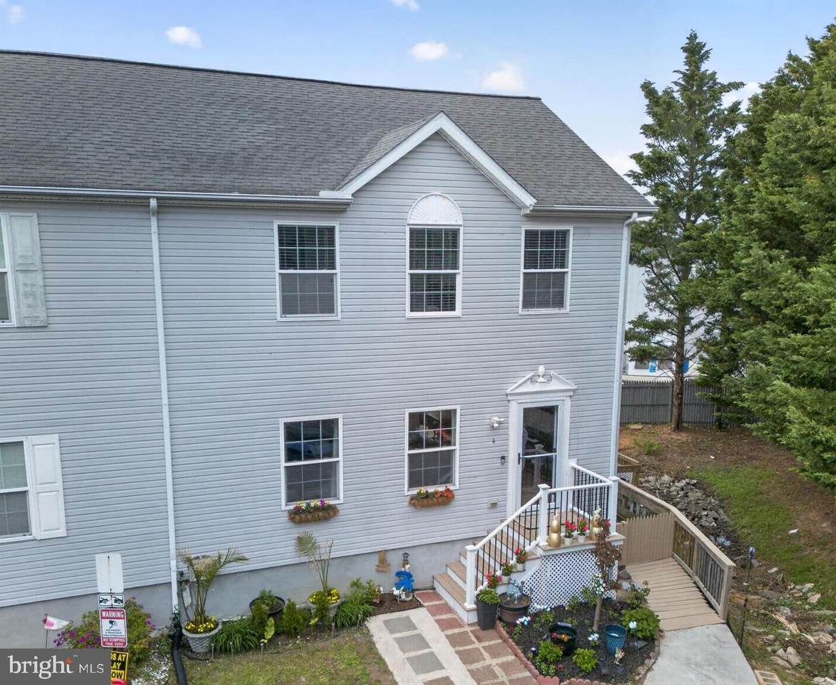 35615 South Street - Photo 1