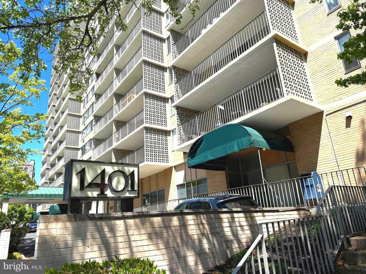 1401-UNIT Pennsylvania Avenue - Photo 1