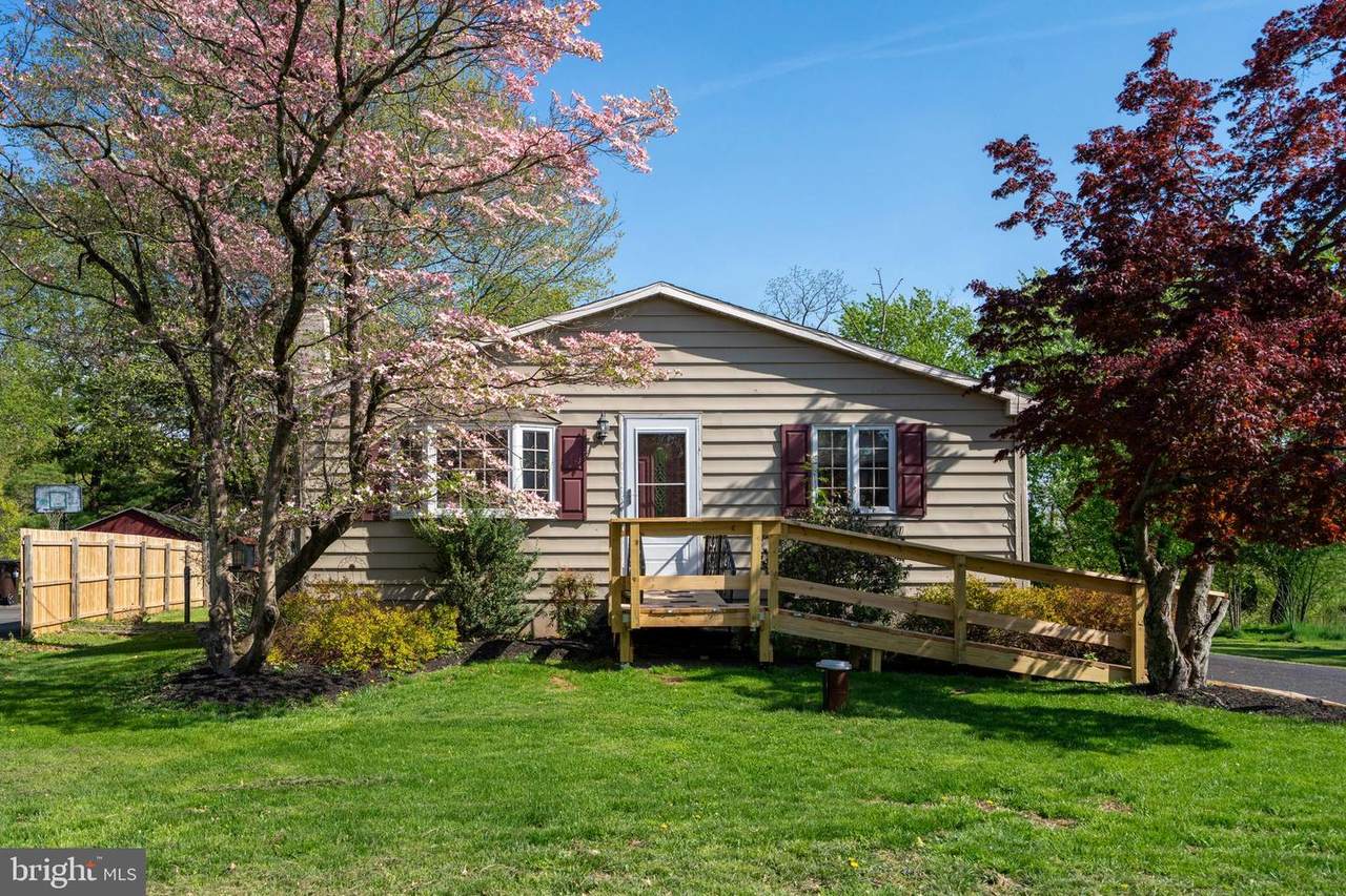 514 Fairhill Road - Photo 1