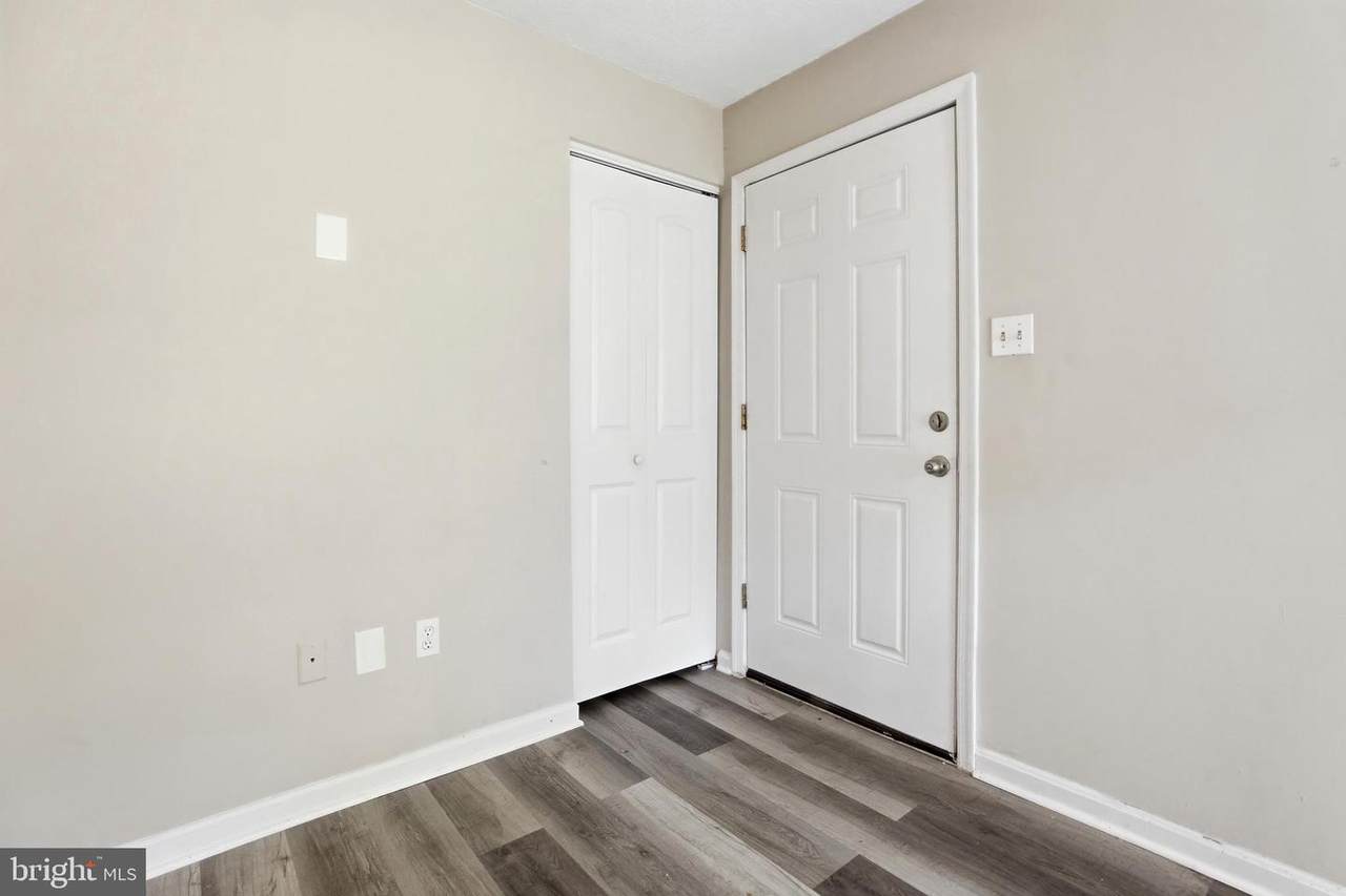 https://bt-photos.global.ssl.fastly.net/brightmls/1280_boomver_1_804861337154-2.jpg