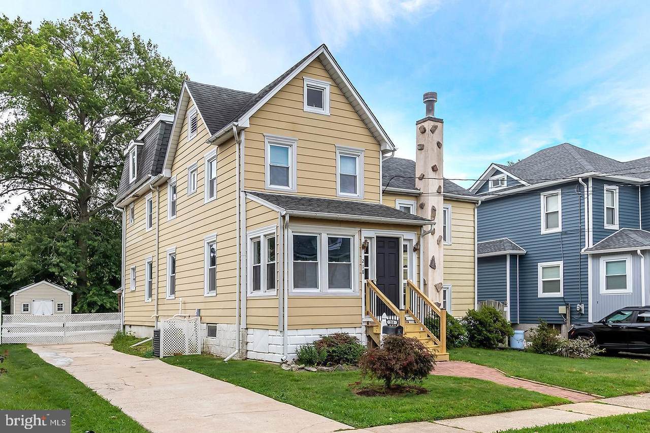 218 Kingston Avenue - Photo 1