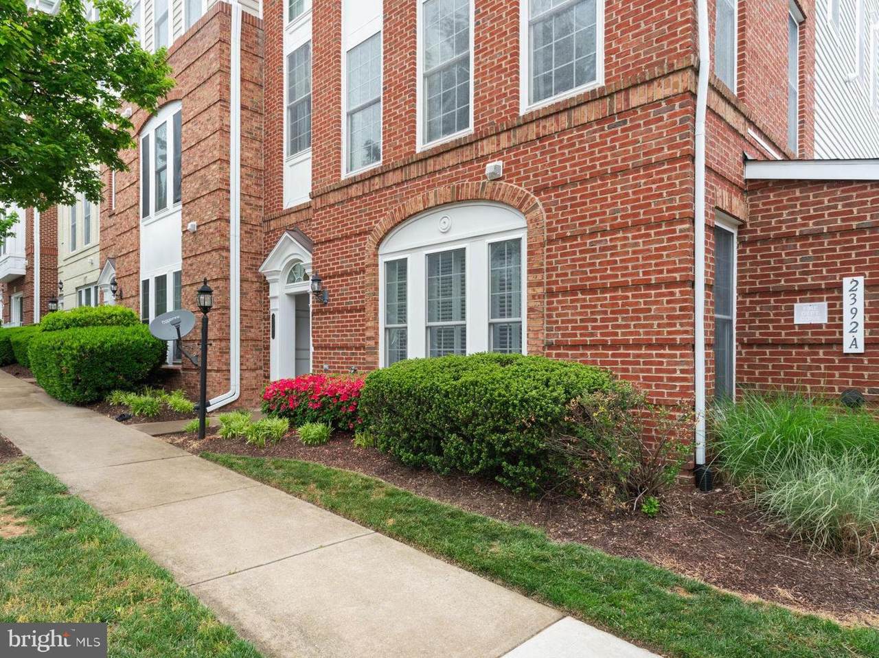 2392 Brookmoor Lane - Photo 1