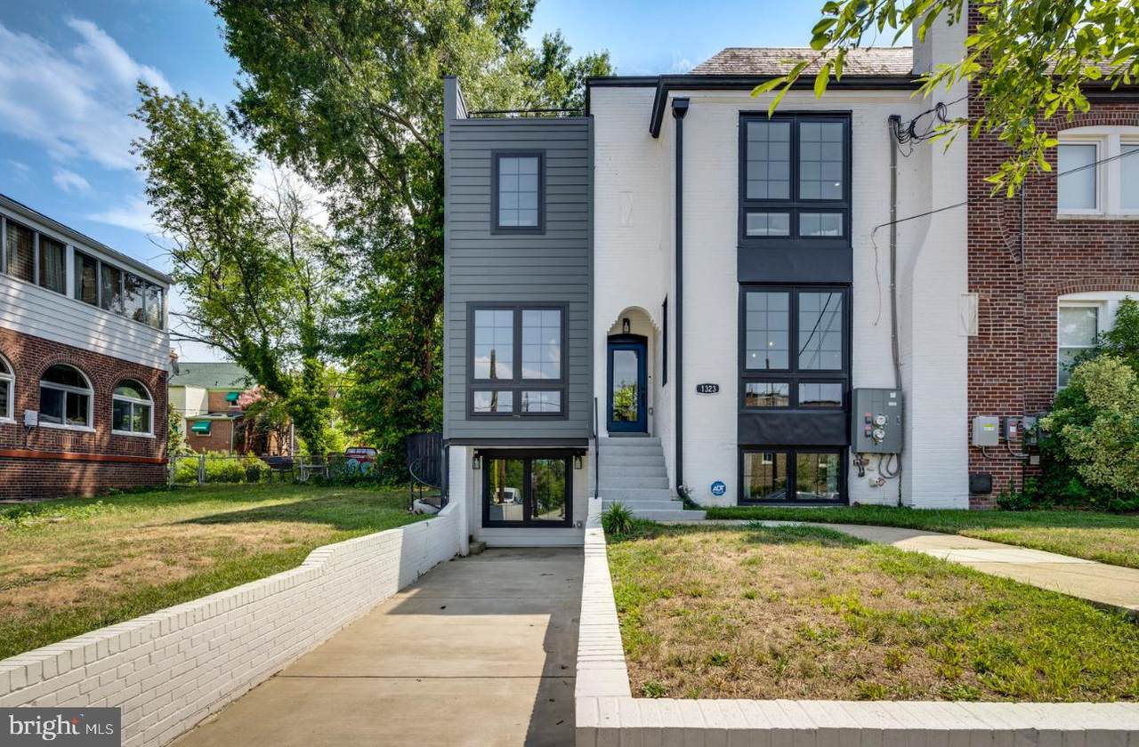 1323 Shepherd Street - Photo 1