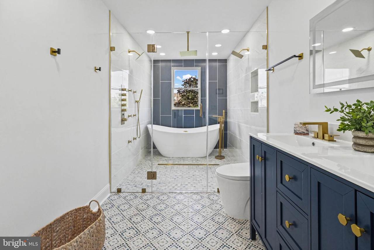 1719 Druid Hill Avenue - Photo 1