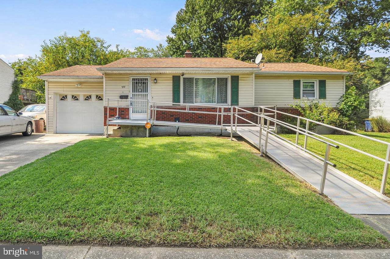 937 Boggs Drive - Photo 1