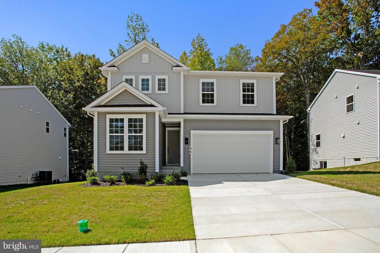96 Catalpa Drive - Photo 1