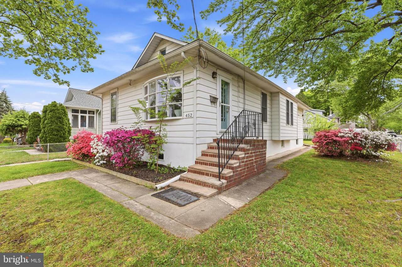 452 Audubon Avenue - Photo 1