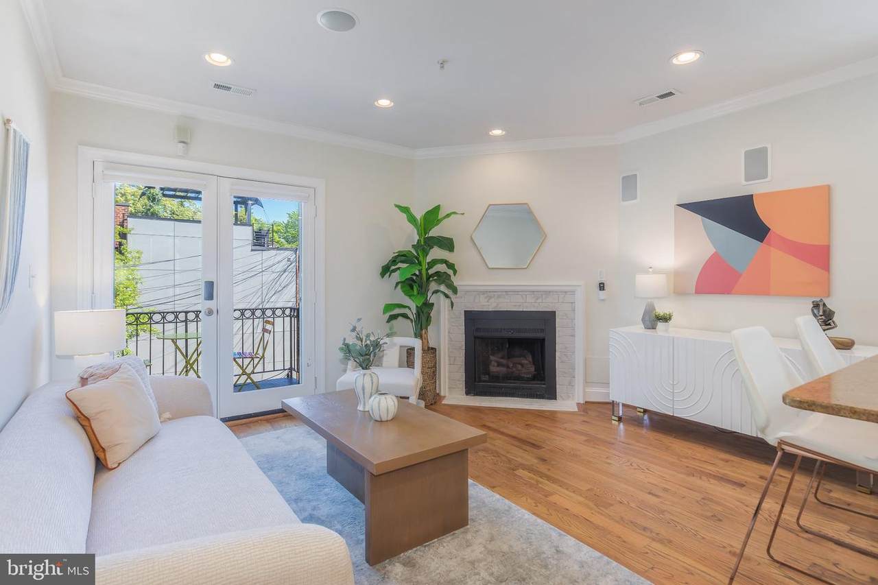 1116 C Street - Photo 1