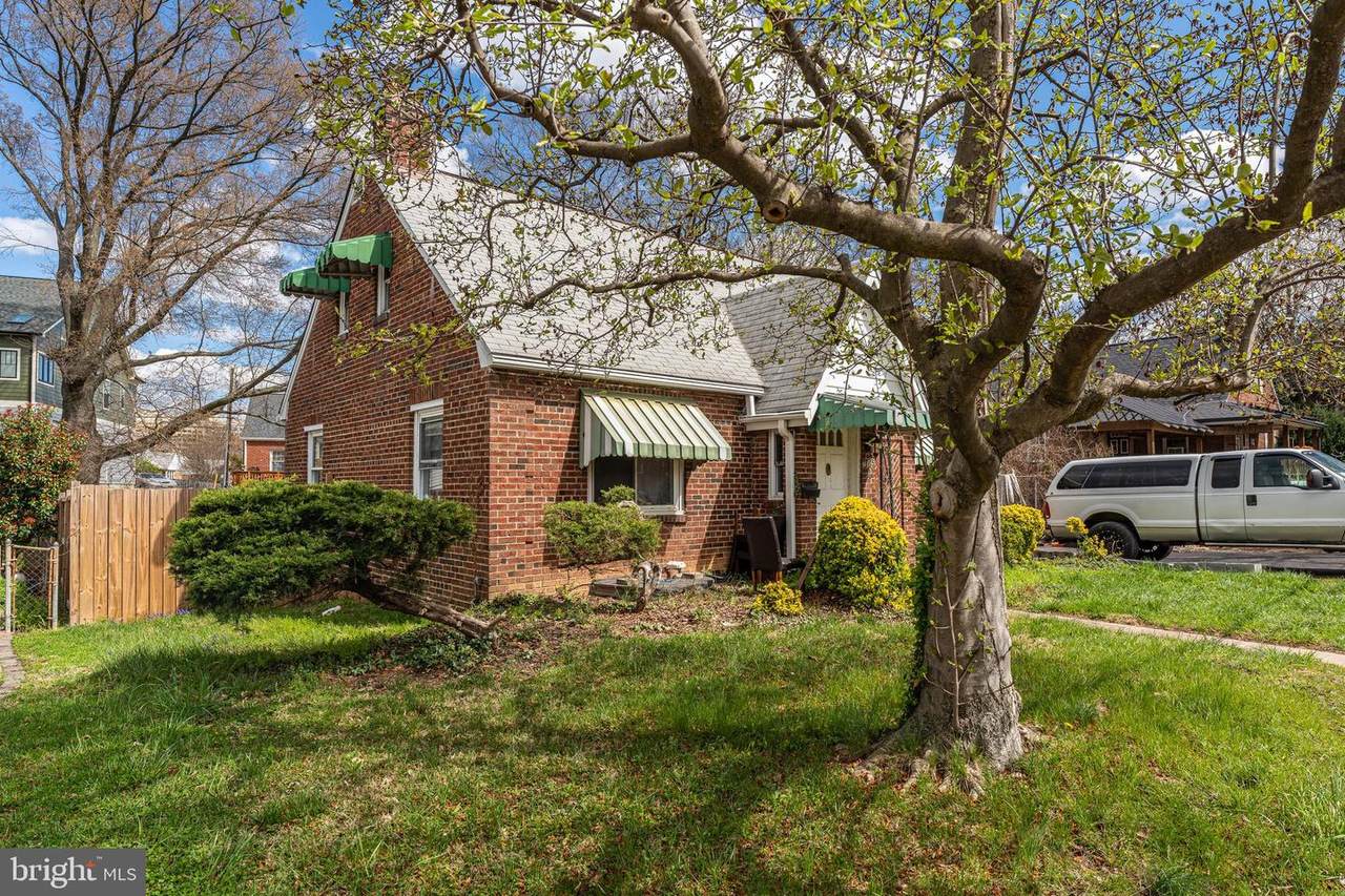 715 George Mason Drive - Photo 1