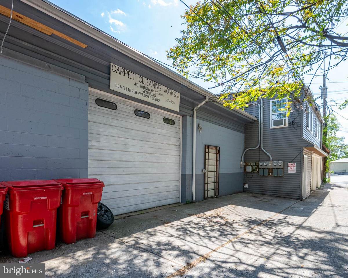 421-R Woodward Street - Photo 1