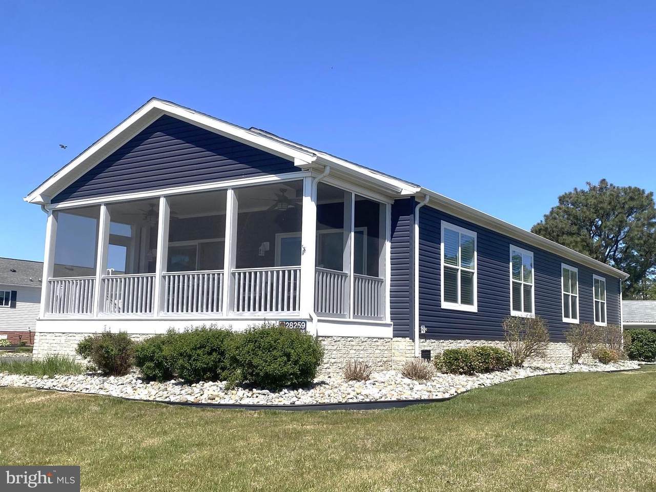 https://bt-photos.global.ssl.fastly.net/brightmls/1280_boomver_1_804881034136-2.jpg