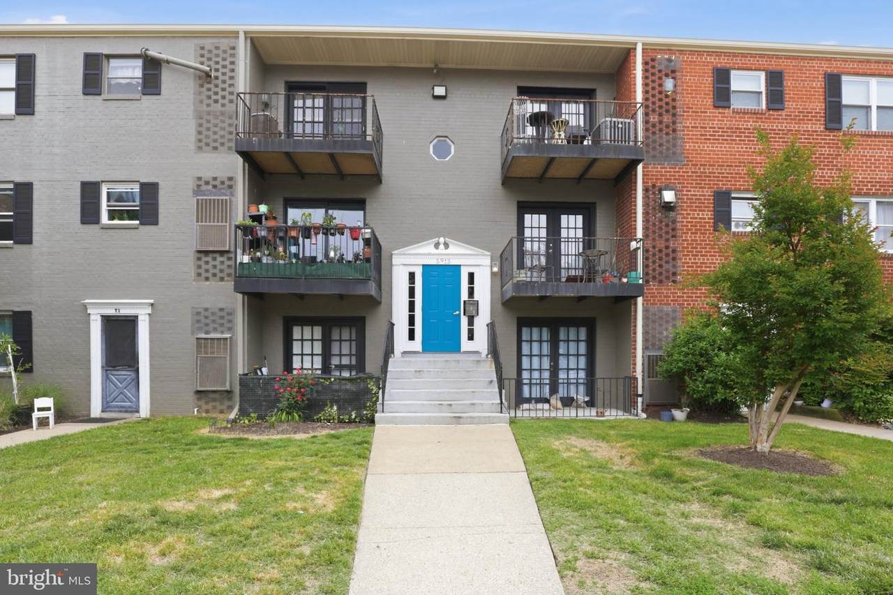 5913 Mayflower Court - Photo 1