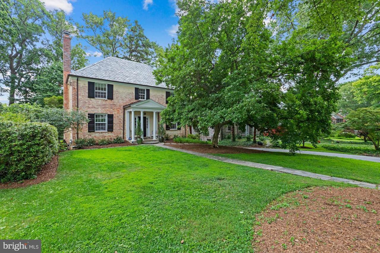 3273 Worthington Street - Photo 1