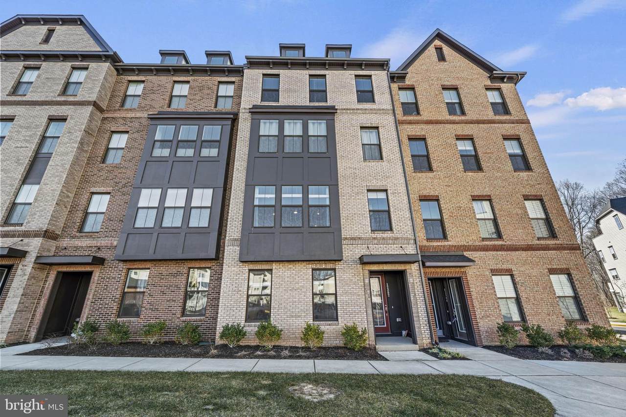 12384 Azure Lane - Photo 1