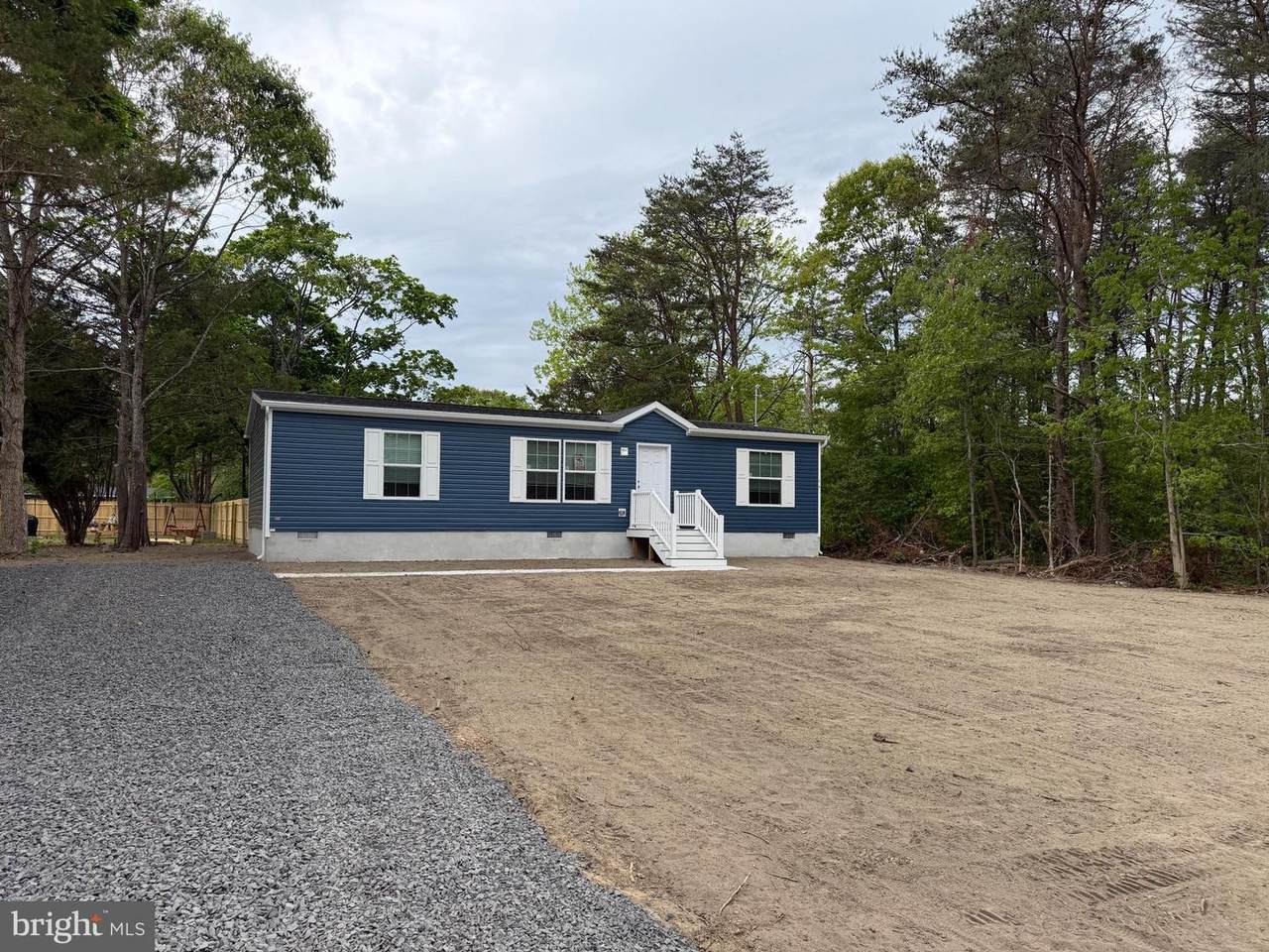 235 Nymph Road - Photo 1