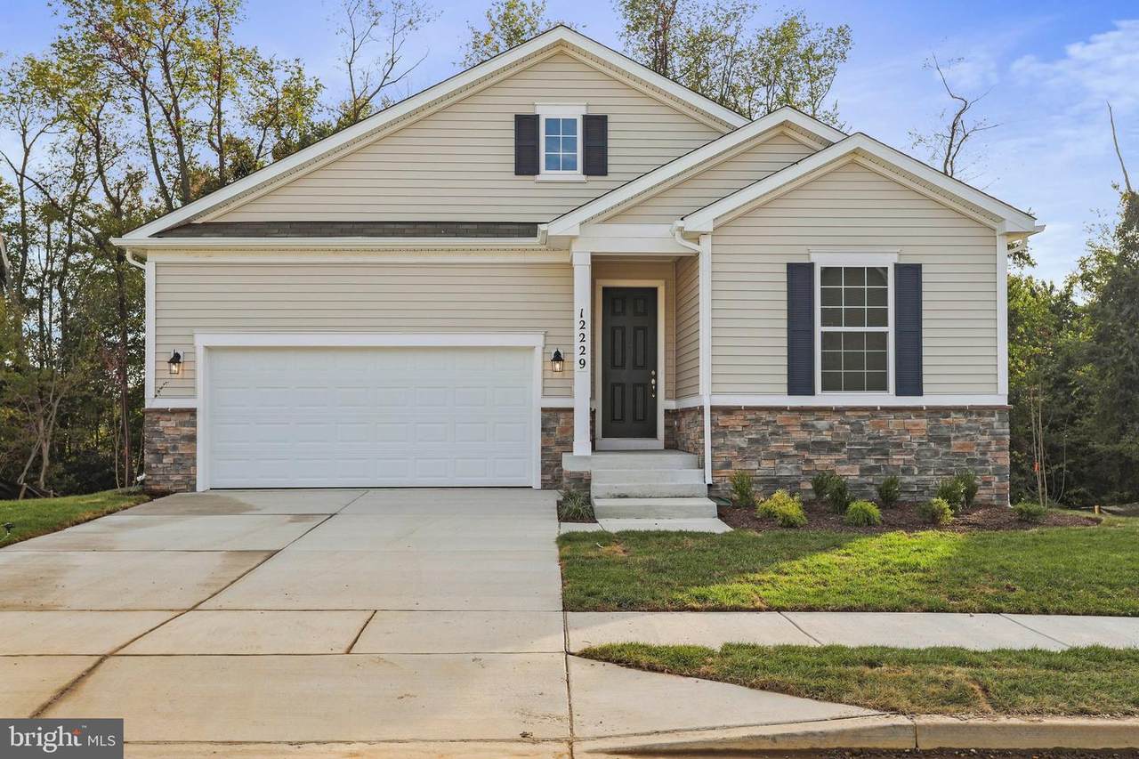 12229 Fallen Timbers Cir - Photo 1