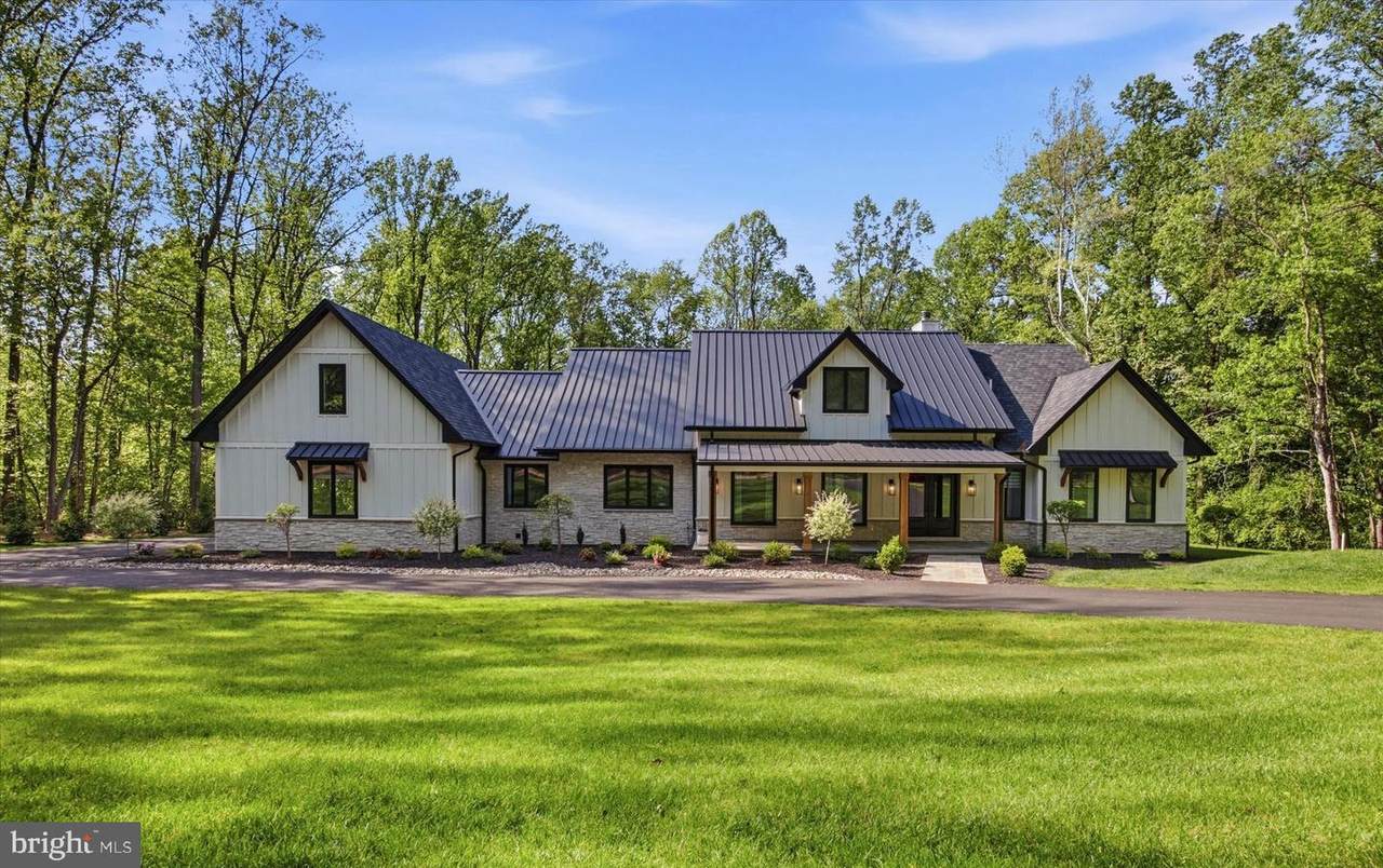 18 Beatty Lane - Photo 1