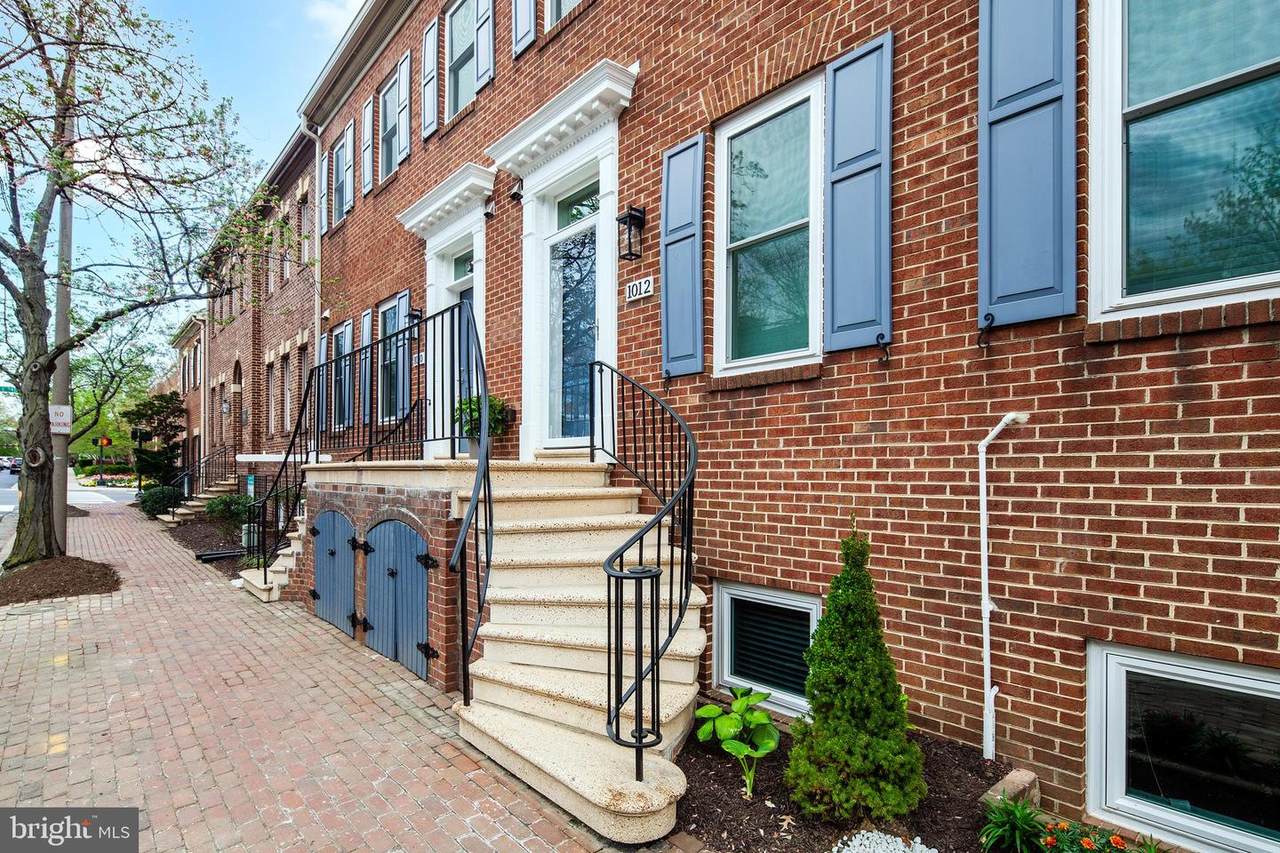 1012 Duke Street - Photo 1