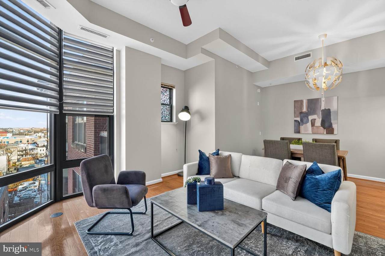 1390 Kenyon Street - Photo 1