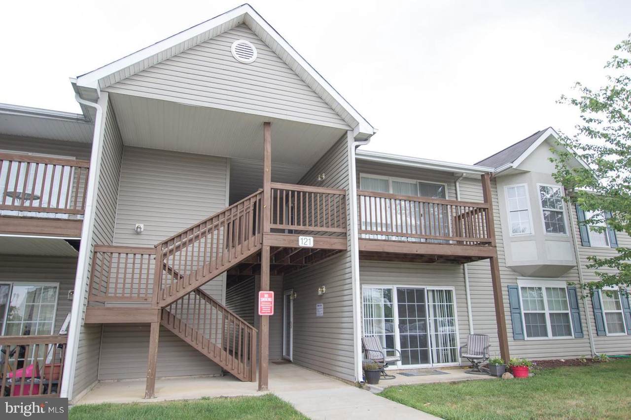 121 Brookland Court - Photo 1