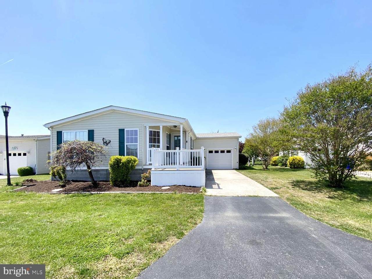 4 Mayfair Lane - Photo 1