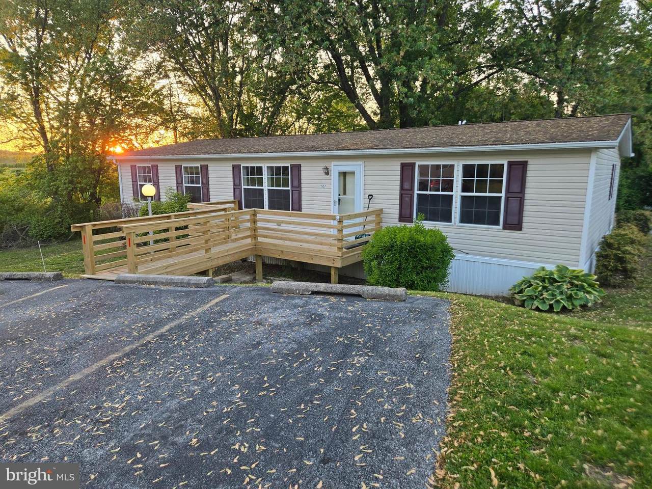 1527 Rome Road - Photo 1