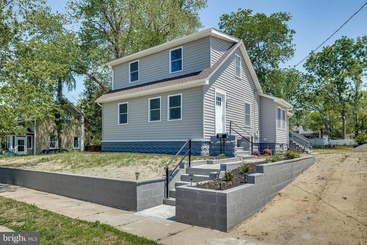 36 Atlantic Avenue - Photo 1