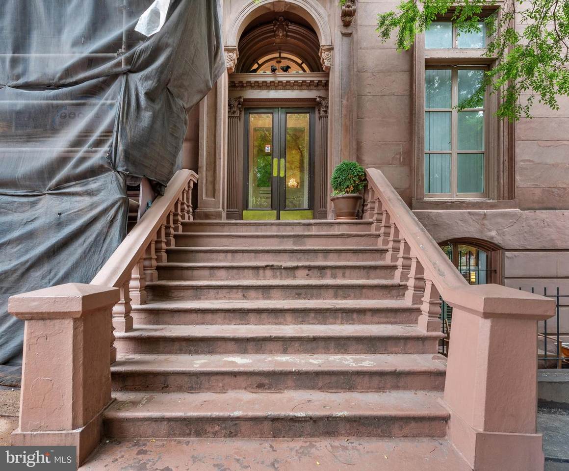 12 Mount Vernon Place - Photo 1