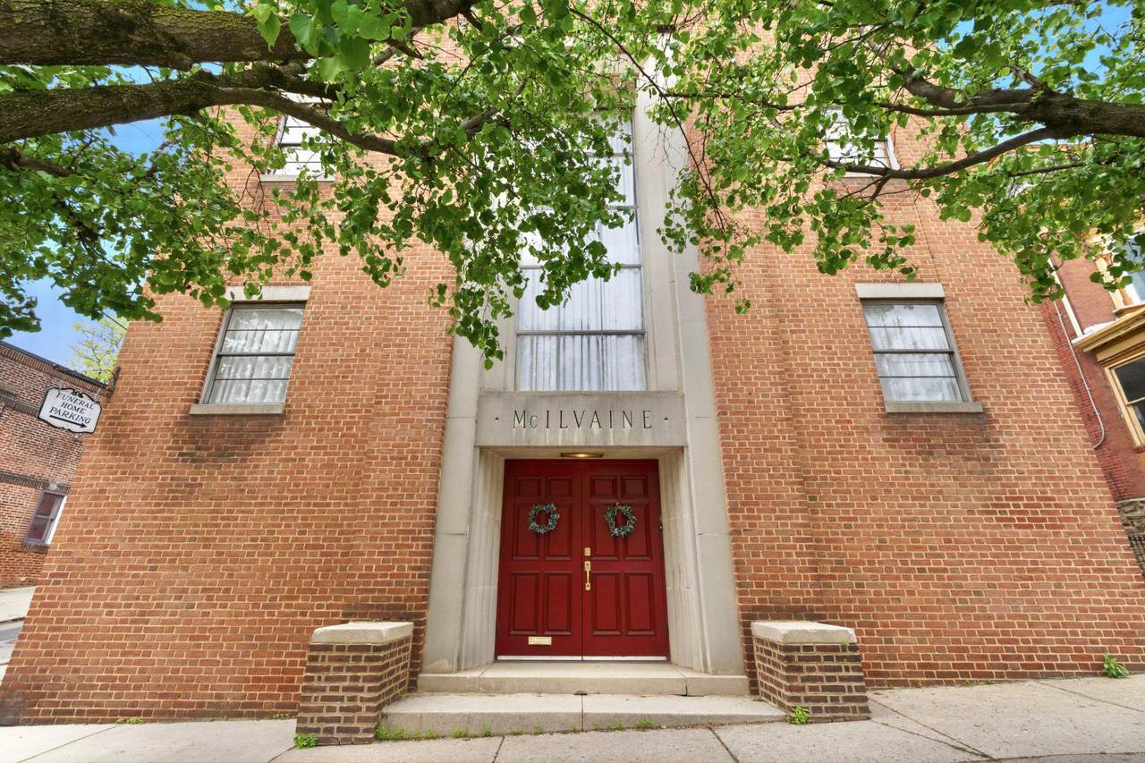 3711 Midvale Avenue - Photo 1