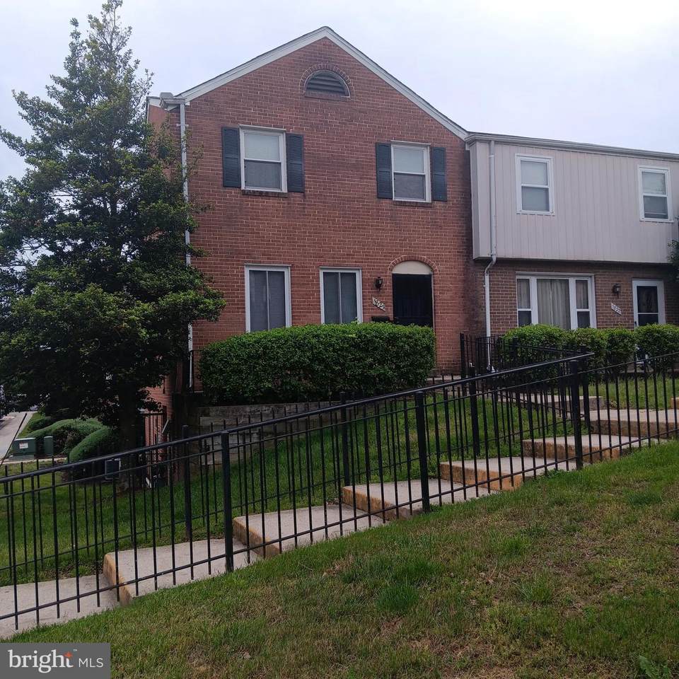1825 Addison Road - Photo 1