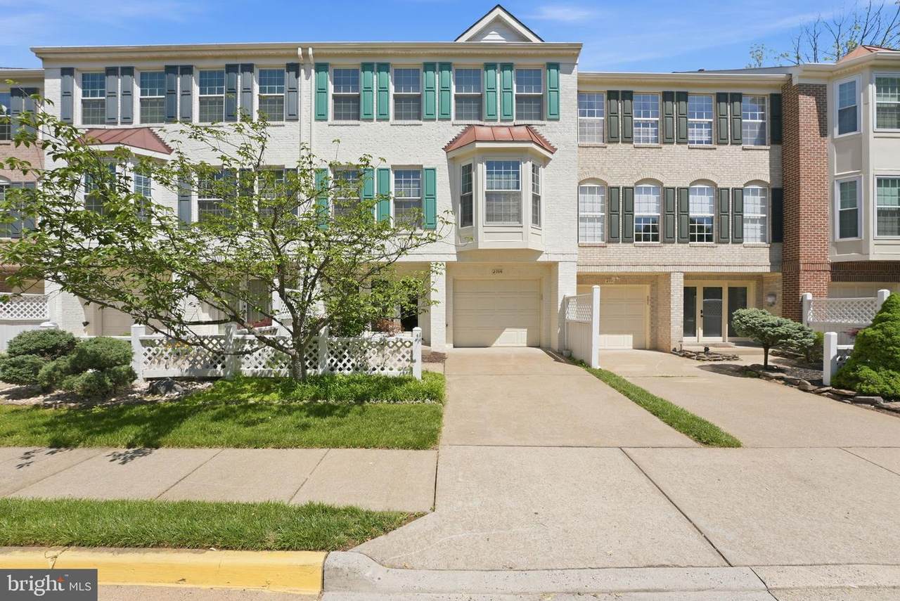 2709 Baronhurst Drive - Photo 1
