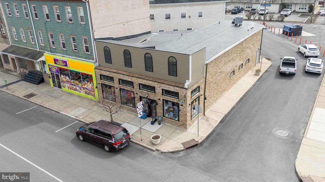 220 Broad Street - Photo 1