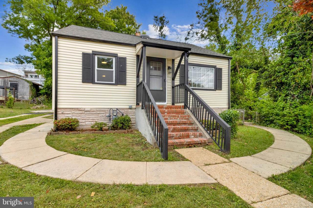 11515 Goodloe Road - Photo 1