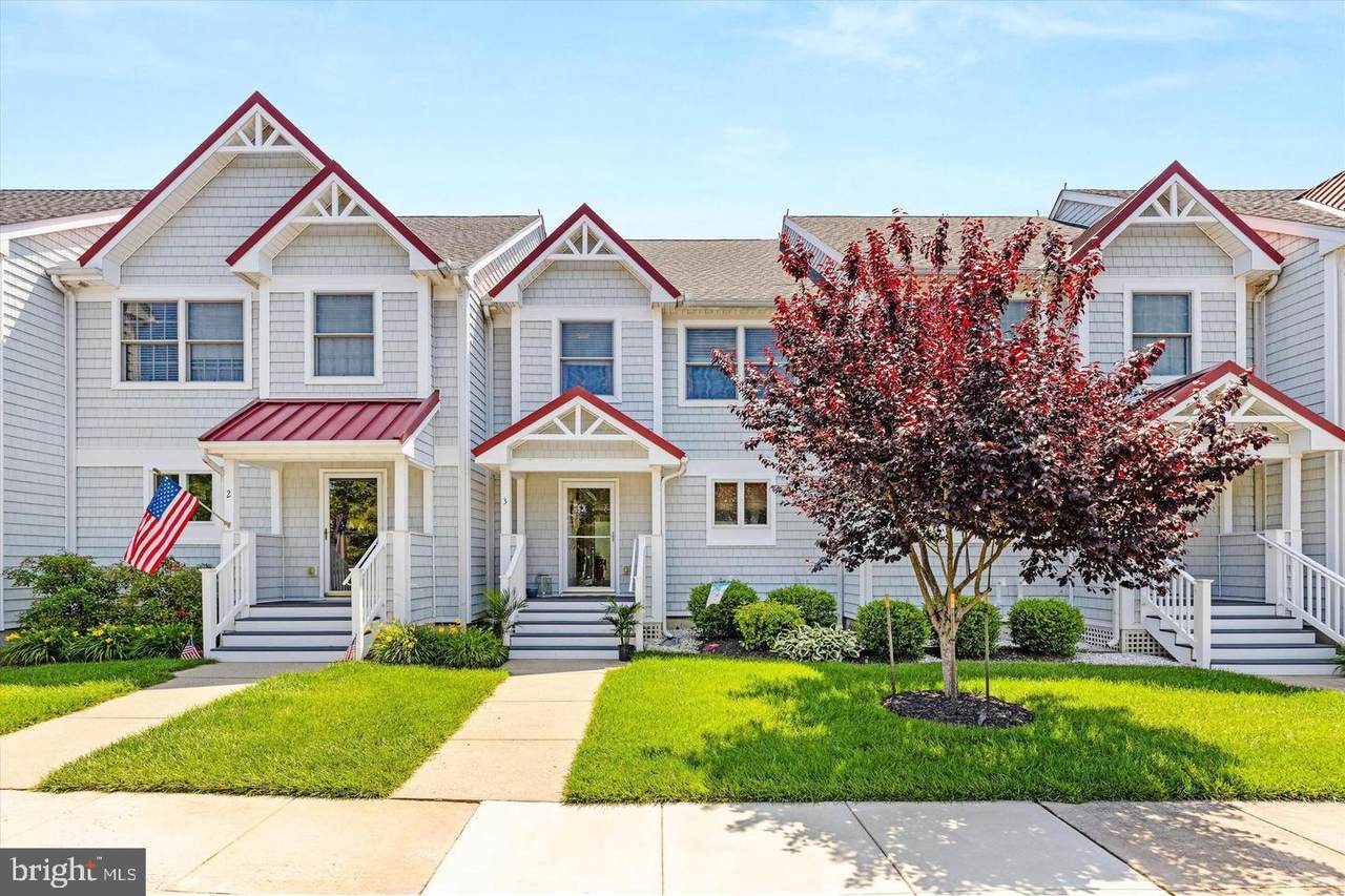 9711 Village Lane - Photo 1