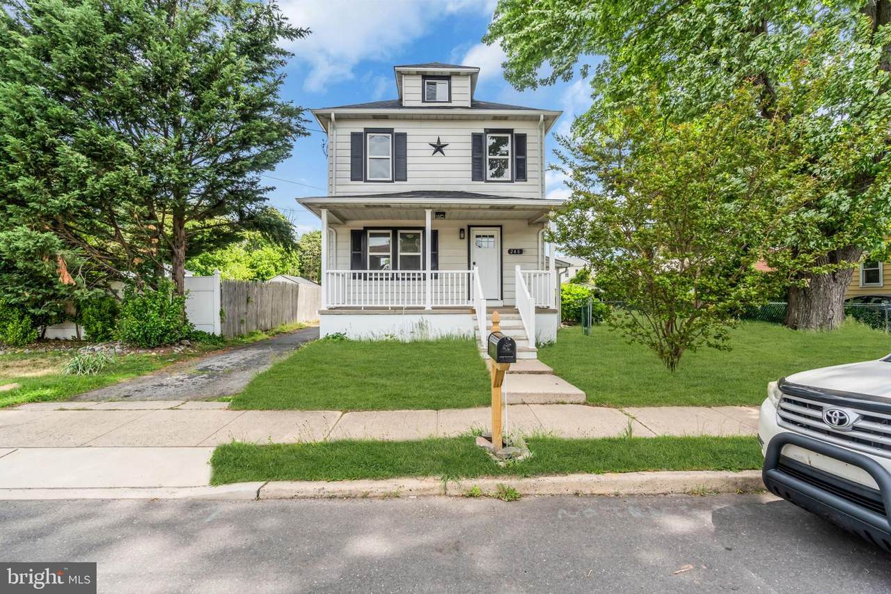 https://bt-photos.global.ssl.fastly.net/brightmls/1280_boomver_1_804916886140-2.jpg