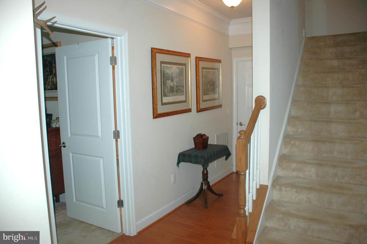 https://bt-photos.global.ssl.fastly.net/brightmls/orig_boomver_1_804916925476-2.jpg